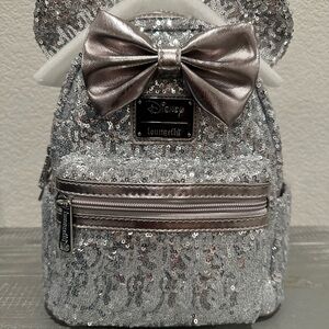 BNWT Loungefly Silver Sequin Backpack